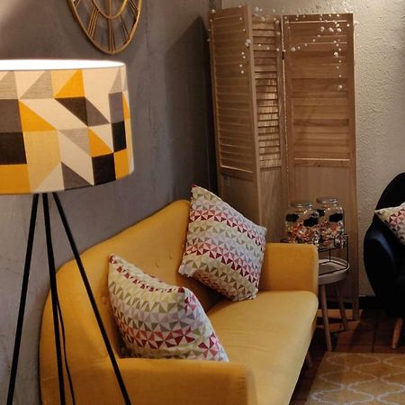 Kyriad Geneve St-Genis-Pouilly سان-جيني-بويي، أين المظهر الخارجي الصورة