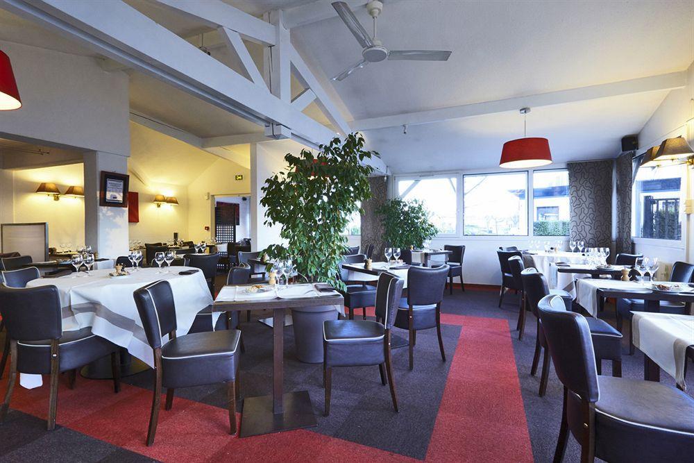 Kyriad Geneve St-Genis-Pouilly سان-جيني-بويي، أين المظهر الخارجي الصورة