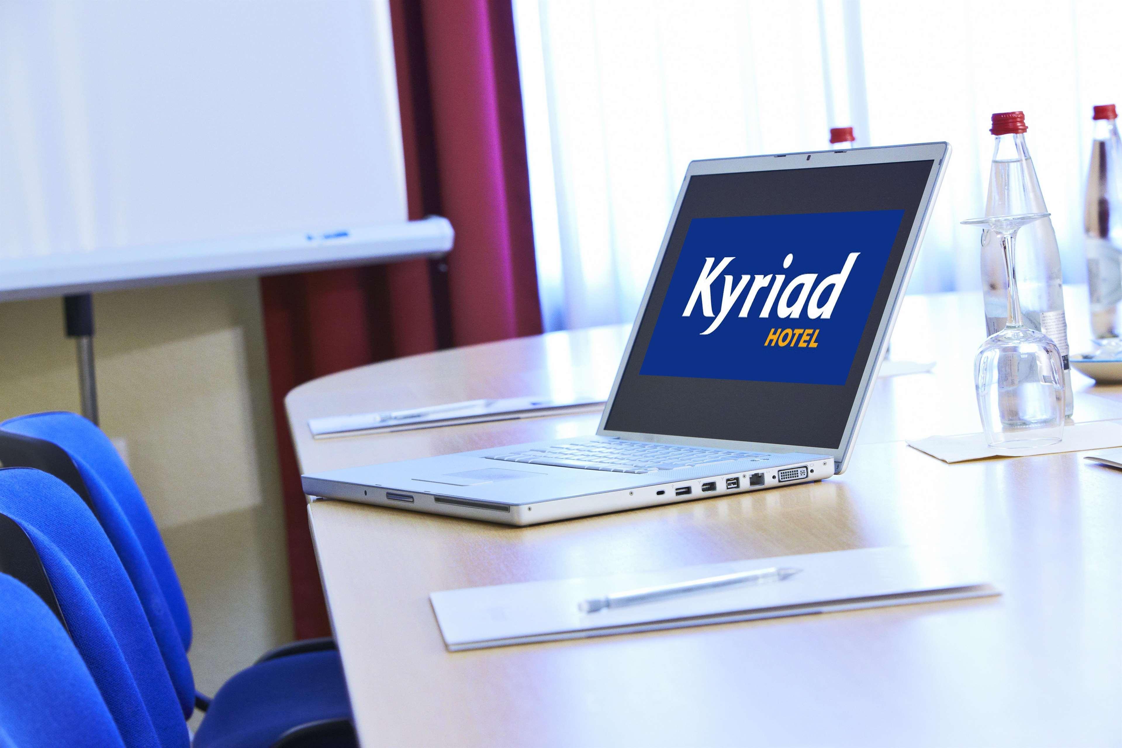Kyriad Geneve St-Genis-Pouilly سان-جيني-بويي، أين المظهر الخارجي الصورة